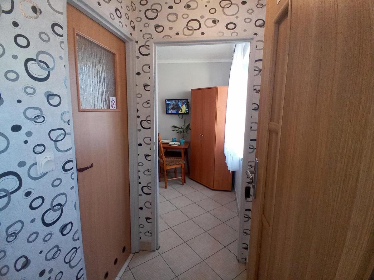 Pokoje Goscinne Akacja Resko Dźwirzyno Exterior foto